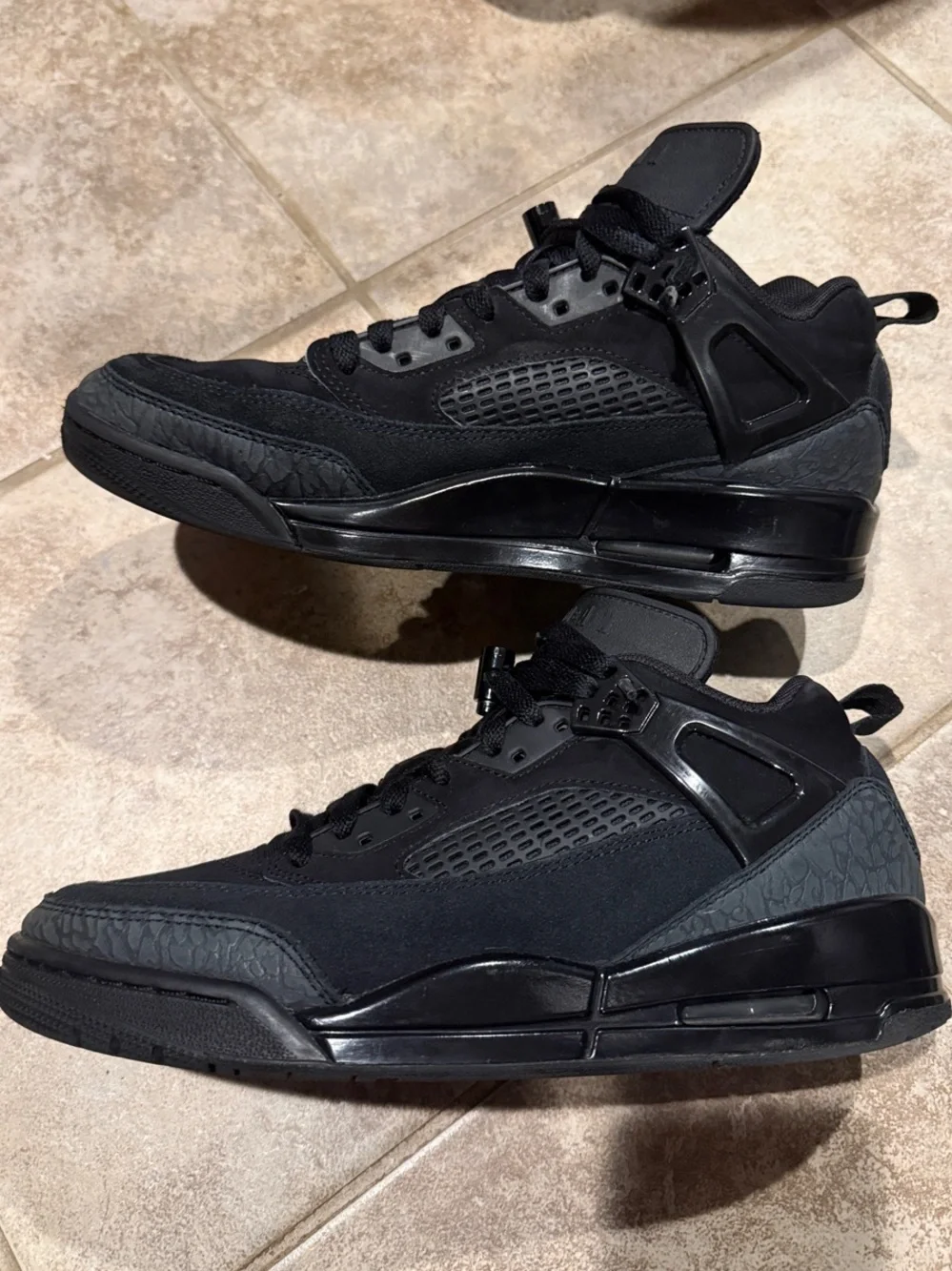 Jordan Spizike Black on Black Men 8.5 gently worn, maybe needs new laces